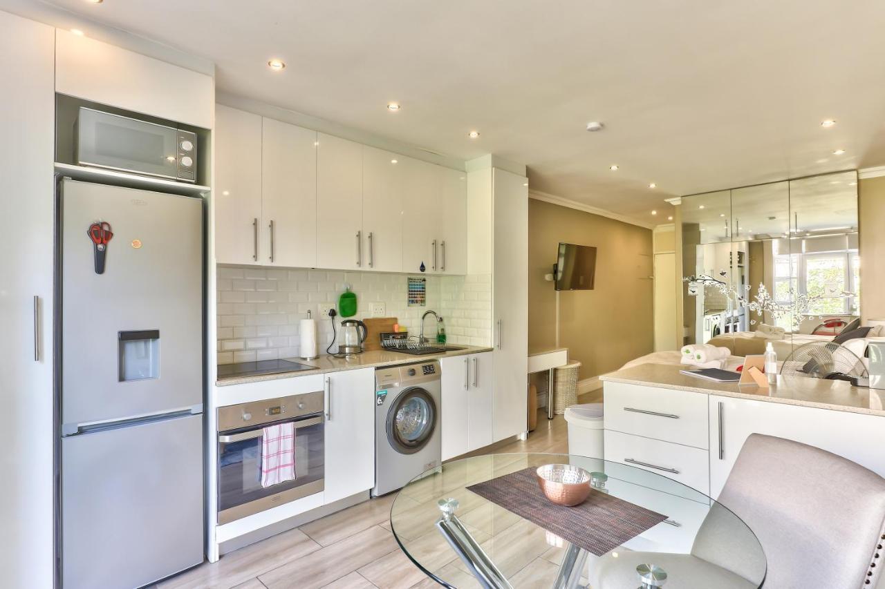 Hyde Park On The Square Apartment Cape Town Exterior foto