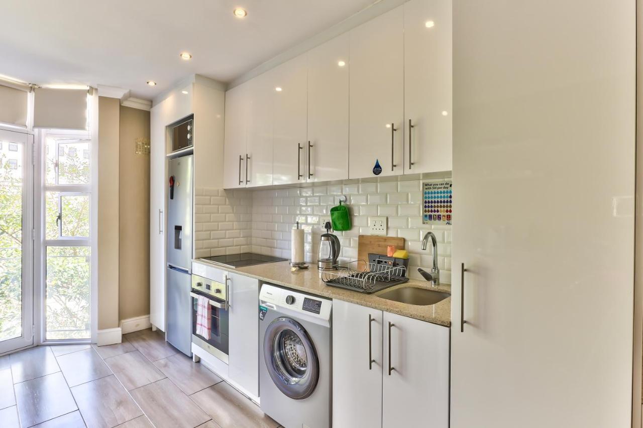 Hyde Park On The Square Apartment Cape Town Exterior foto