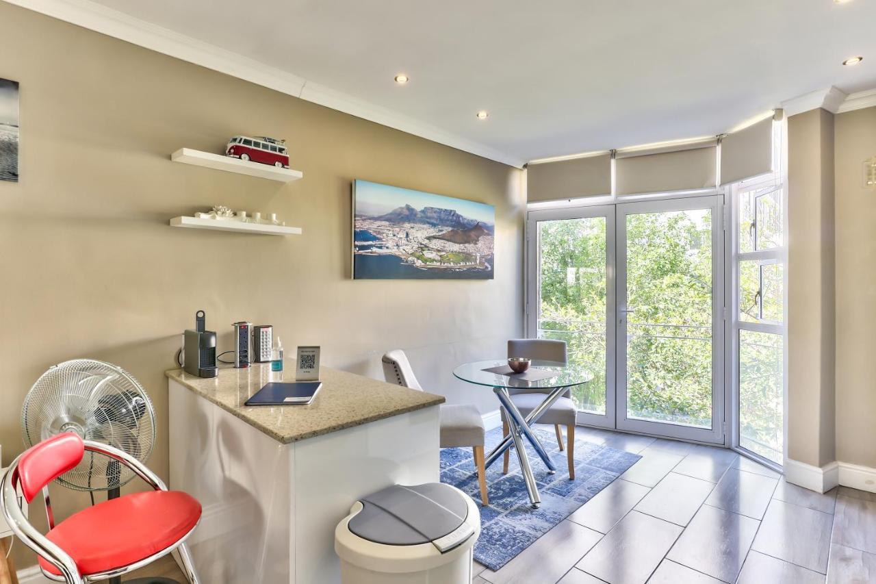 Hyde Park On The Square Apartment Cape Town Exterior foto
