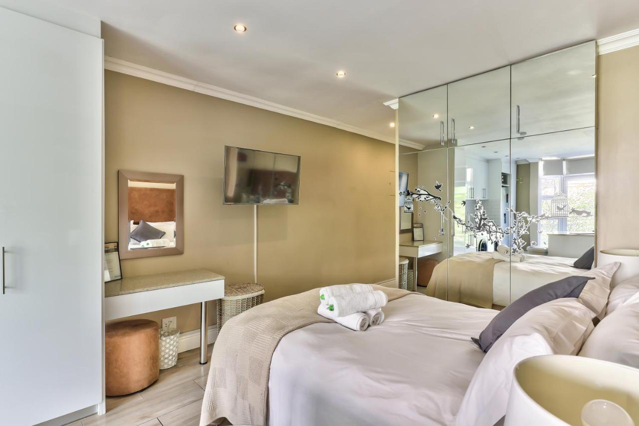 Hyde Park On The Square Apartment Cape Town Exterior foto